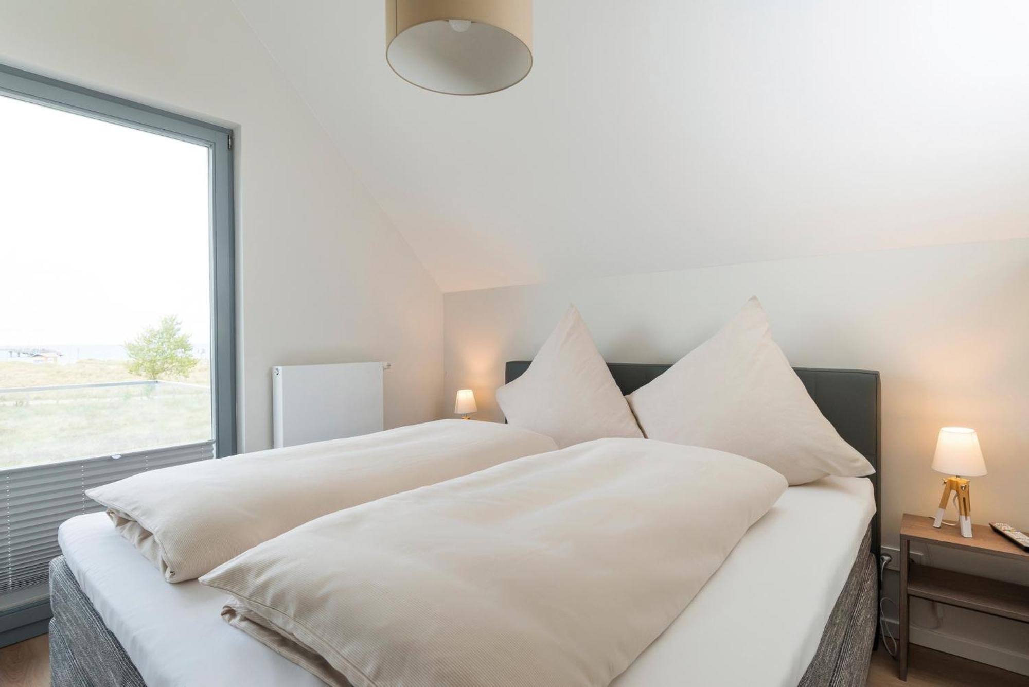 Ostsee - Reetdachhaus Nr 36 "Warder" Im Strand Resort Heiligenhafen Exterior photo